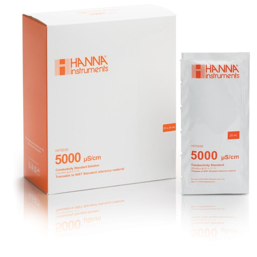 HI70039P 5000 µS/cm EC (25 x 20 mL) sachets